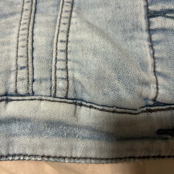 Just Jeans Amaze Knit Trucker Light Denim Jacket - Picture 9 of 9